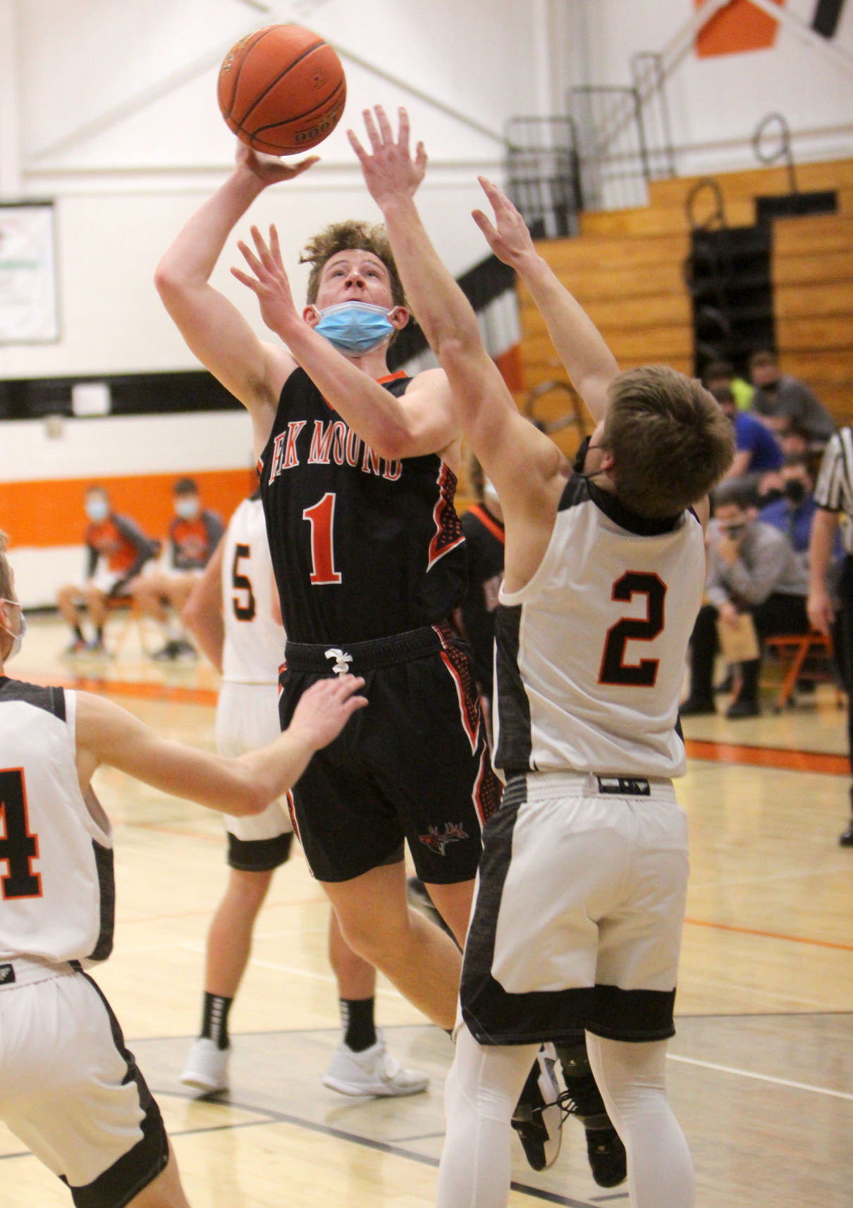 Elk Mound at Stanley-Boyd boys basketball 12-29-20